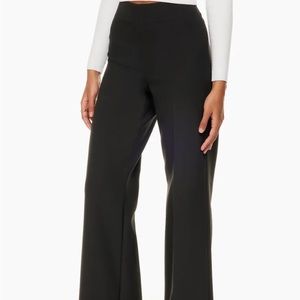 Aritzia Wilfred Fountain pants in black, size 2
